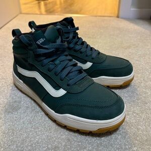 Vans Tyson Hi size 9. Japanese Market exclusive.